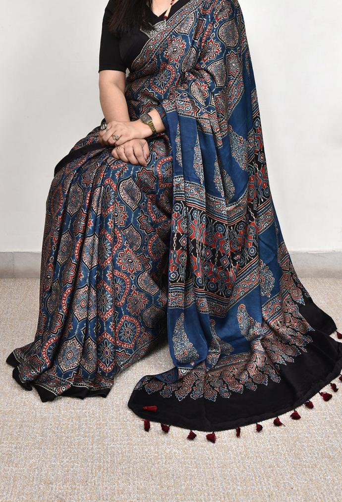 NAVY BLUE MODAL SILK DIGITAL PRINTED SAREE