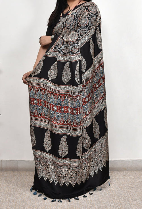BEAUTIFUL BLACK  MODAL SILK DIGITAL PRINTED SAREE