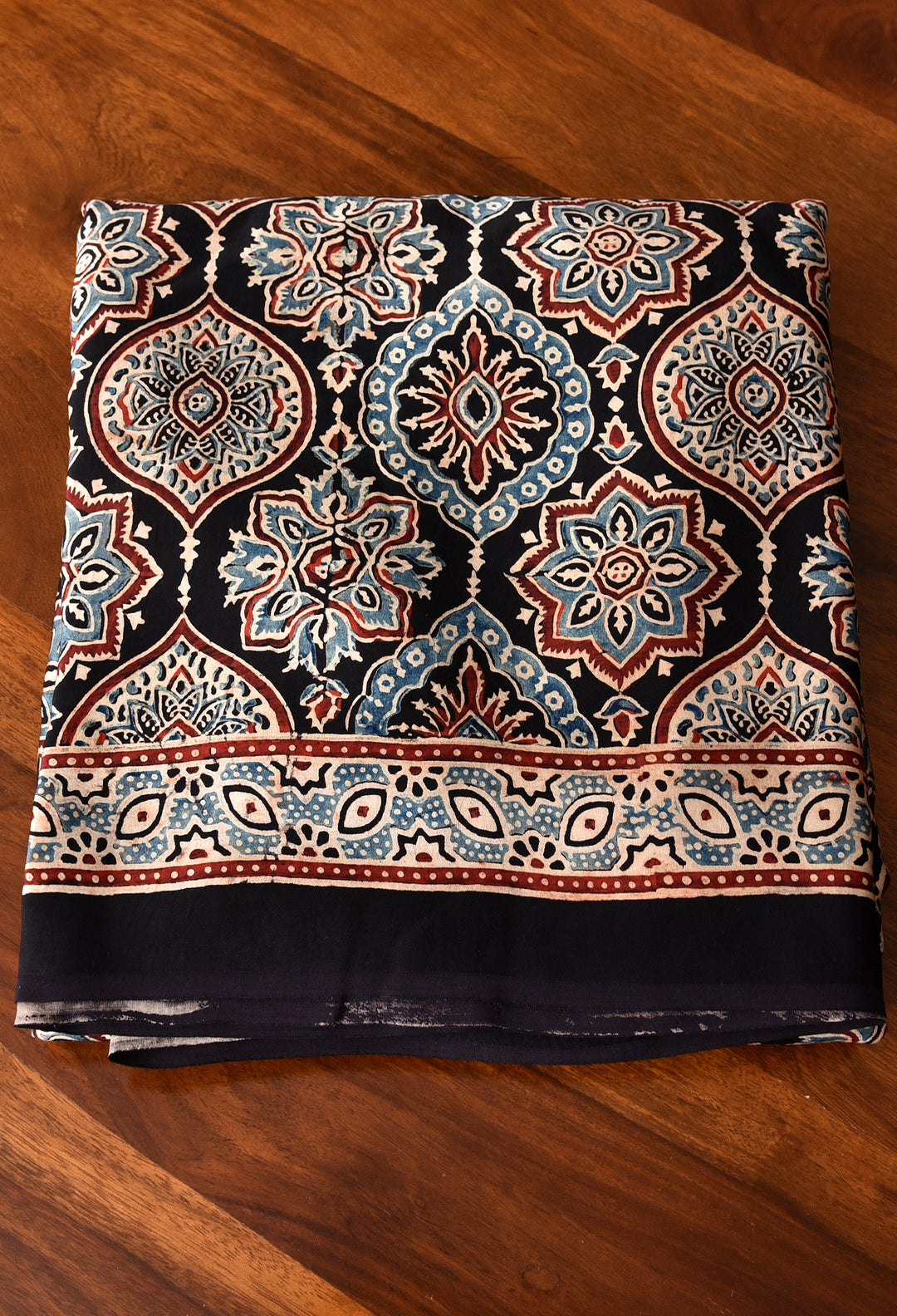 BEAUTIFUL BLACK  MODAL SILK DIGITAL PRINTED SAREE