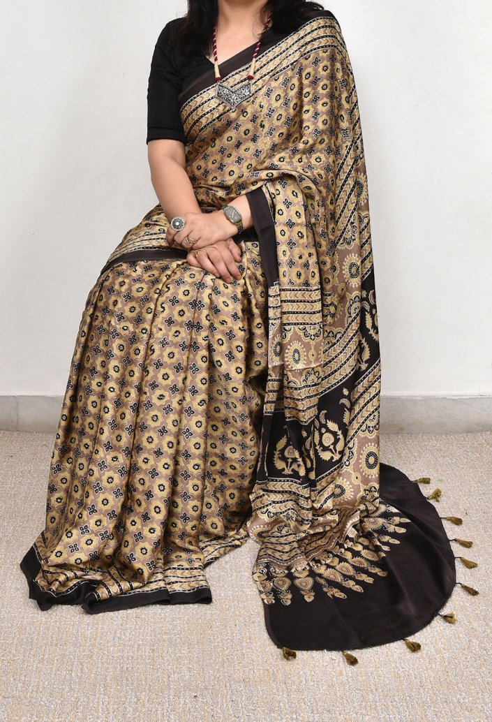 BEAUTIFUL DESIGNER  MODAL SILK DIGITAL PRINTED SAREE