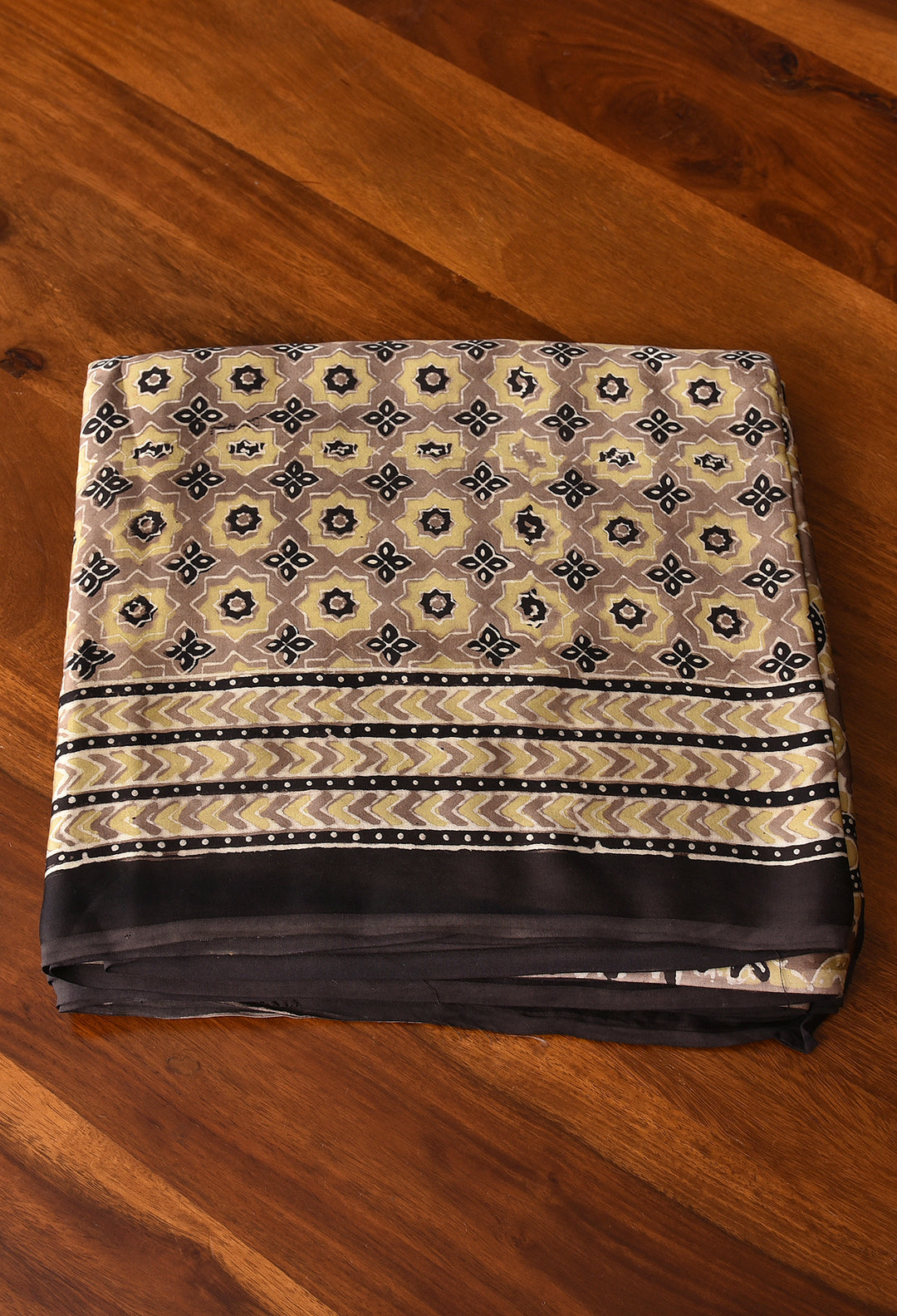 BEAUTIFUL DESIGNER  MODAL SILK DIGITAL PRINTED SAREE
