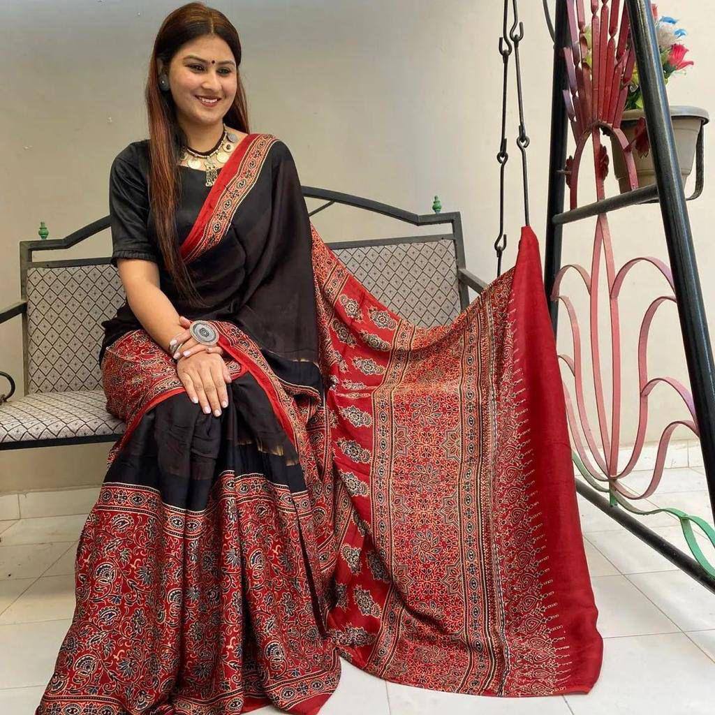 BLACK AND RED MODAL SILK SAREE